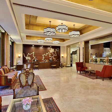 Radisson Srinagar Hotel Kültér fotó