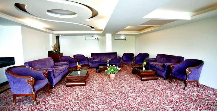 Radisson Srinagar Hotel Kültér fotó
