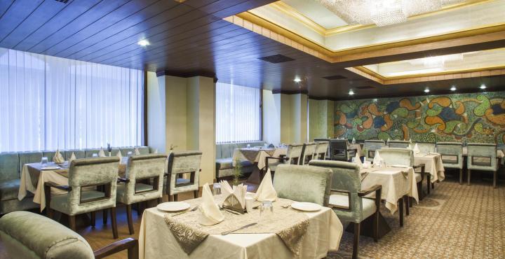 Radisson Srinagar Hotel Kültér fotó
