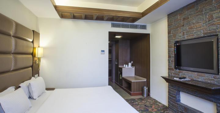 Radisson Srinagar Hotel Kültér fotó